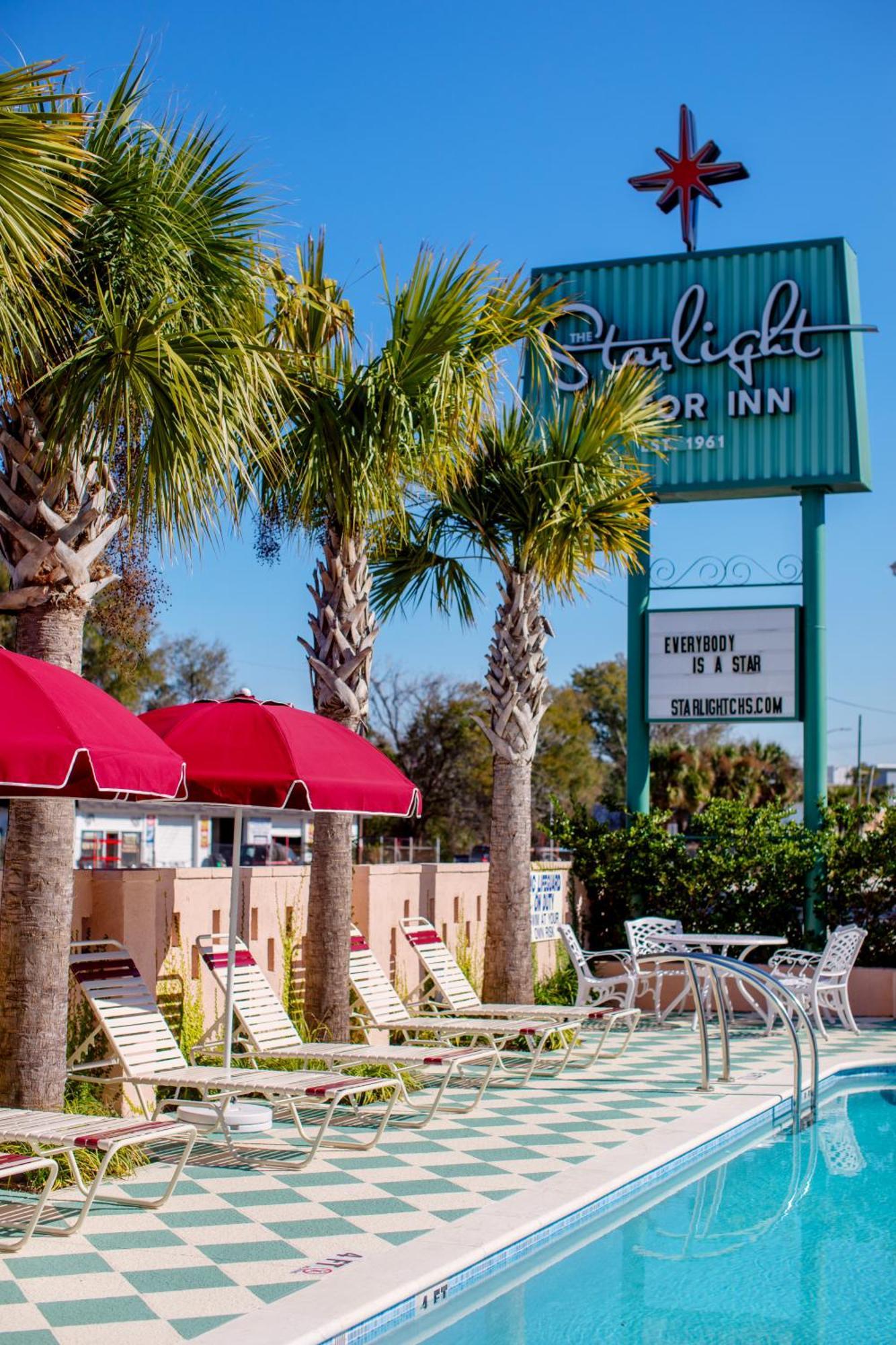 The Starlight Motor Inn North Charleston Exterior photo